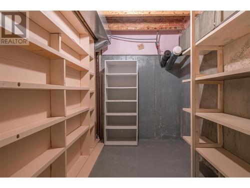 1220 25 Avenue Unit# 49, Vernon, BC - Indoor With Storage