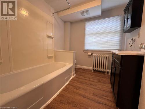 Unit 5 Bathroom (fully renovated) - 525 High Street, North Bay, ON - Indoor Photo Showing Bathroom