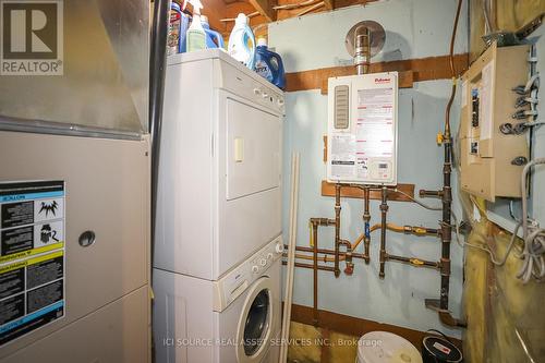 18170 Erie Shore Drive, Chatham-Kent, ON - Indoor Photo Showing Laundry Room