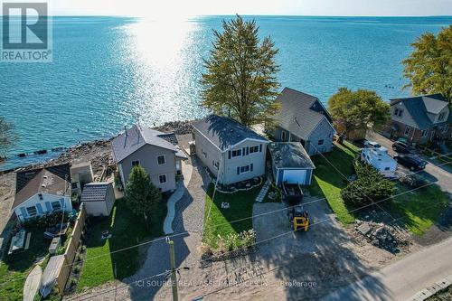 18170 Erie Shore Drive, Chatham-Kent, ON - Outdoor With Body Of Water With View