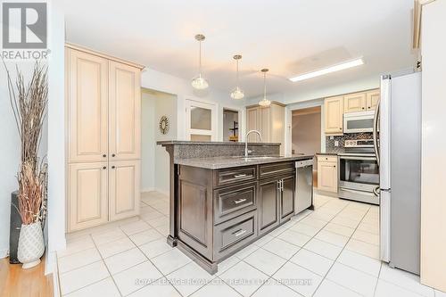 102 Downey Rd, Guelph, ON - Indoor Photo Showing Kitchen
