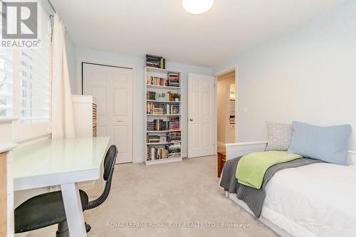 102 Downey Rd, Guelph, ON - Indoor Photo Showing Bedroom