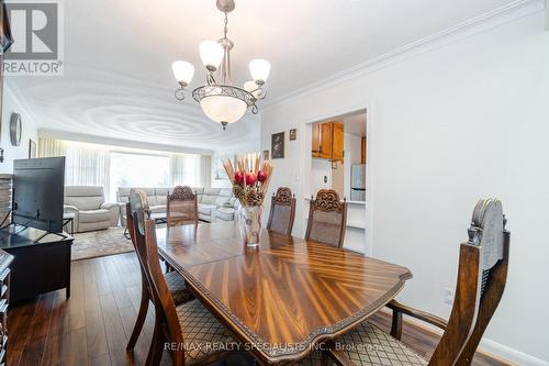 8026 Mayfield Rd, Caledon, ON - Indoor Photo Showing Dining Room