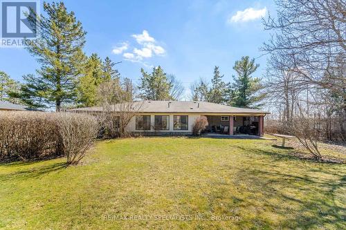 8026 Mayfield Rd, Caledon, ON - Outdoor