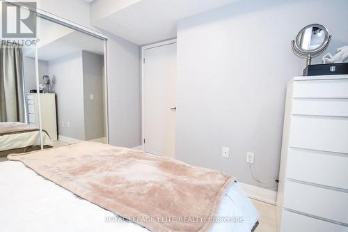 #1002 -30 Gibbs Rd, Toronto, ON - Indoor Photo Showing Bedroom