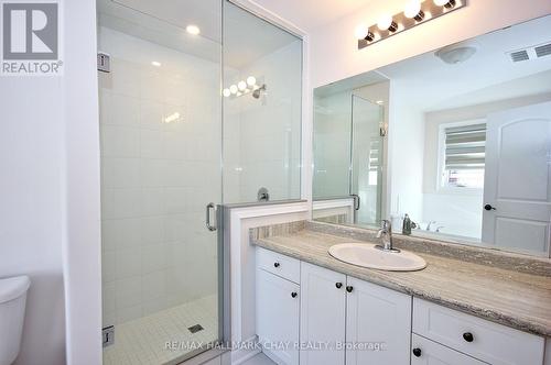 1651 Rizzardo Crescent, Innisfil, ON - Indoor Photo Showing Bathroom