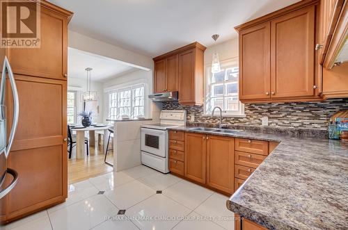 84 Main St, Markham, ON - Indoor Photo Showing Kitchen With Double Sink