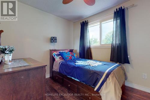 2841 Clarkesville St, Innisfil, ON - Indoor Photo Showing Bedroom
