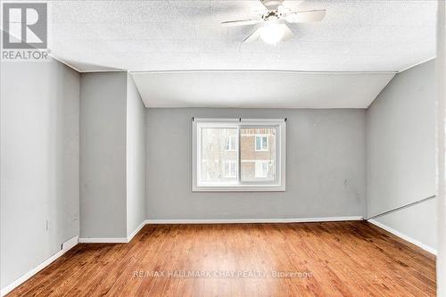 14 Grove Street E, Barrie, ON - Indoor Photo Showing Other Room
