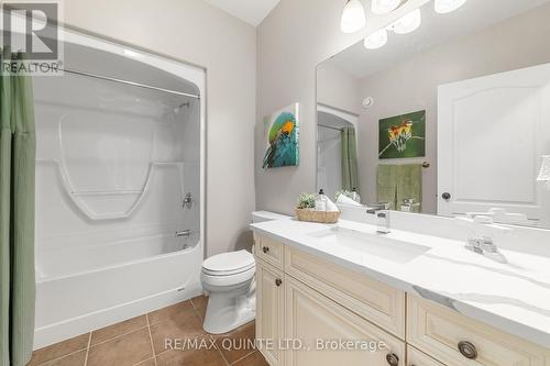74 Simcoe Drive, Belleville, ON - Indoor Photo Showing Bathroom