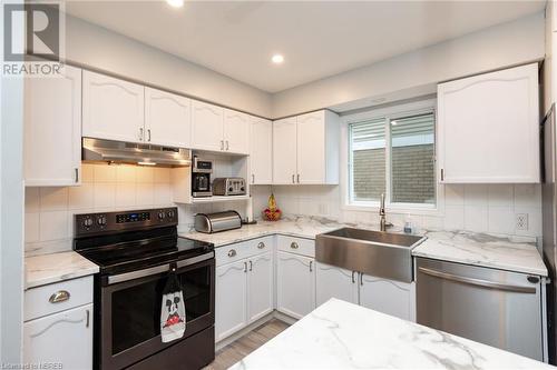 628 Tackaberry Drive, North Bay, ON - Indoor Photo Showing Kitchen