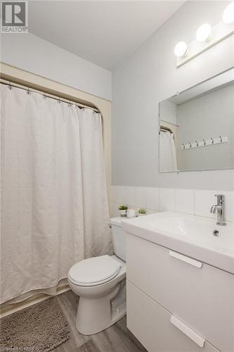 628 Tackaberry Drive, North Bay, ON - Indoor Photo Showing Bathroom