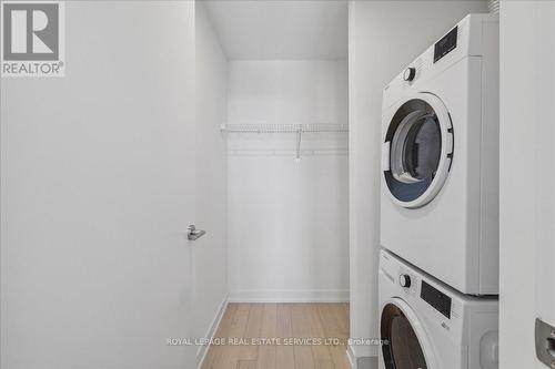 811 - 200 Sudbury Street, Toronto, ON - Indoor Photo Showing Laundry Room