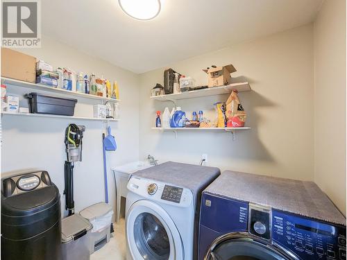 5474 Tatton Station Road, 100 Mile House, BC - Indoor Photo Showing Laundry Room