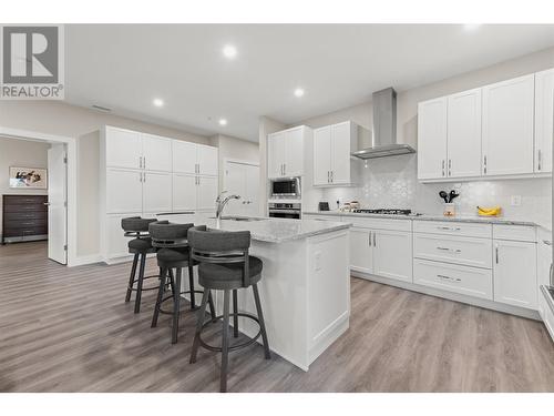 800 Vista Park Unit# 811, Penticton, BC - Indoor Photo Showing Kitchen With Upgraded Kitchen