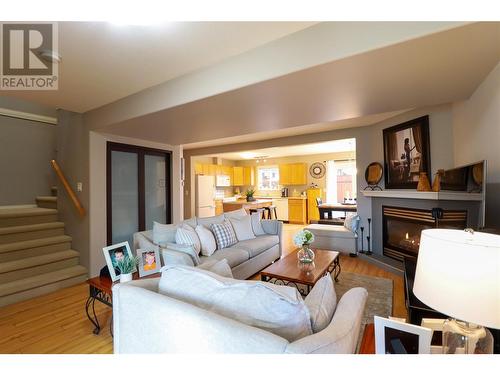 112 Regina Avenue Unit# 105, Penticton, BC - Indoor Photo Showing Living Room With Fireplace