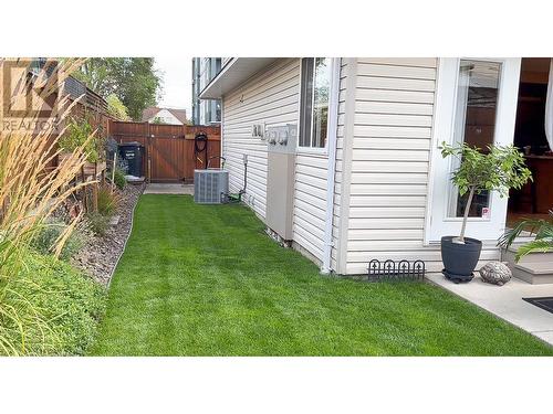 112 Regina Avenue Unit# 105, Penticton, BC - Outdoor