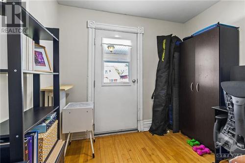 unit 2-den with it's own balcony - 88 James Street, Ottawa, ON - Indoor