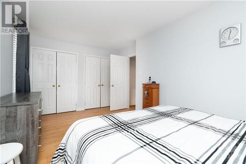 3043 Mannering Court, Ottawa, ON - Indoor Photo Showing Bedroom