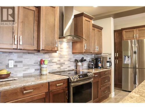 4110 36Th Avenue Unit# 22, Osoyoos, BC - Indoor Photo Showing Kitchen With Stainless Steel Kitchen
