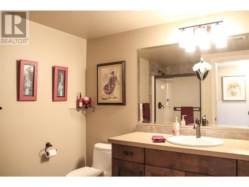 4110 36Th Avenue Unit# 22, Osoyoos, BC - Indoor Photo Showing Bathroom
