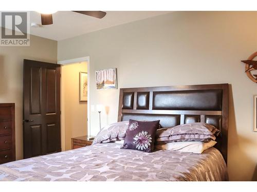 4110 36Th Avenue Unit# 22, Osoyoos, BC - Indoor Photo Showing Bedroom