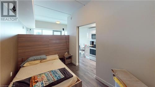 257 Hemlock Street Unit# 609, Waterloo, ON - Indoor Photo Showing Bedroom