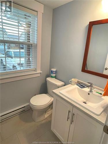 168 Rochefort St, Dieppe, NB - Indoor Photo Showing Bathroom