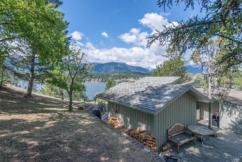 662 Lakeview Road, Windermere, BC - Outdoor With View