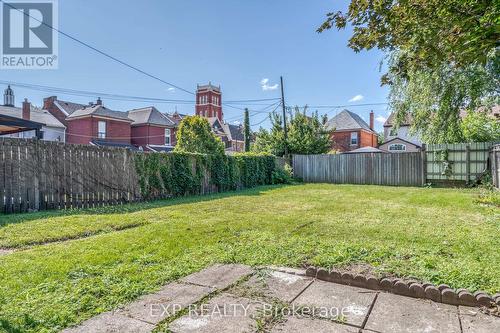 81 Colbourne St, Hamilton, ON - Outdoor