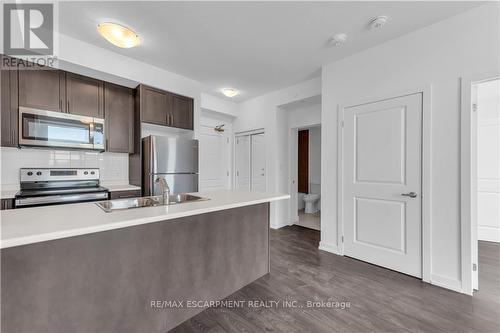 #308 -460 Dundas St E, Hamilton, ON - Indoor Photo Showing Kitchen With Double Sink
