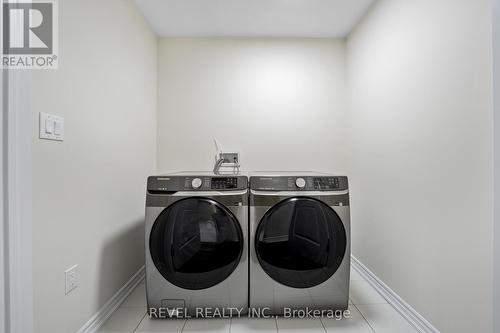 199 Vanilla Trail, Niagara Falls, ON - Indoor Photo Showing Laundry Room