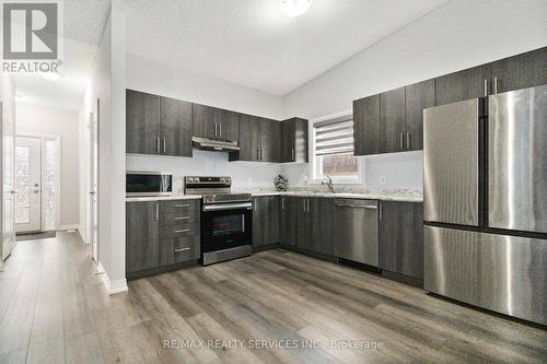 10 - 550 Grey Street W, Brantford, ON - Indoor Photo Showing Kitchen