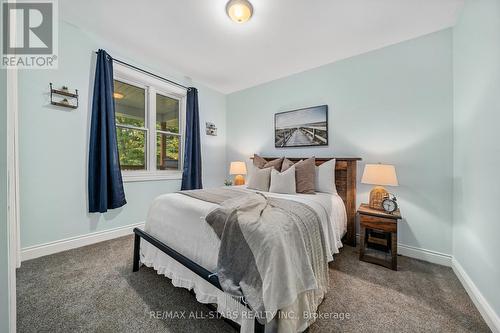 16 Harmonious Drive, Kawartha Lakes, ON - Indoor Photo Showing Bedroom