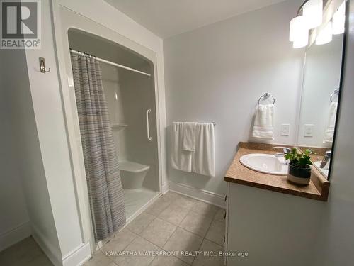 104 - 11C Salt Dock Road, Parry Sound, ON - Indoor Photo Showing Bathroom
