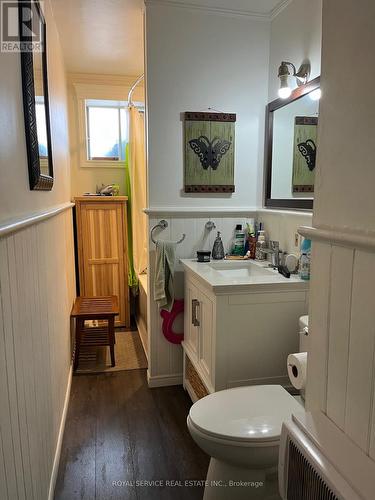 36 King St W, Cobourg, ON - Indoor Photo Showing Bathroom