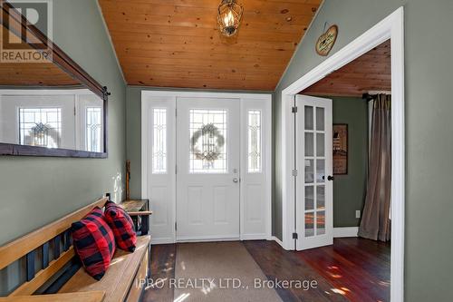37 Main St, Amaranth, ON - Indoor Photo Showing Other Room