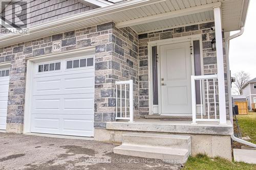 716 Southwood Way, Woodstock, ON - Outdoor With Facade