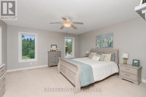 6 Morgan Drive, Halton Hills, ON - Indoor Photo Showing Bedroom