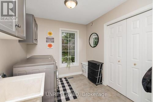 6 Morgan Drive, Halton Hills, ON - Indoor Photo Showing Laundry Room