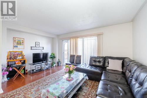 51 Softneedle Ave, Brampton, ON - Indoor Photo Showing Living Room