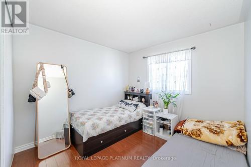 51 Softneedle Ave, Brampton, ON - Indoor Photo Showing Bedroom