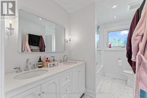 54 Bannon Ave, Toronto, ON - Indoor Photo Showing Bathroom