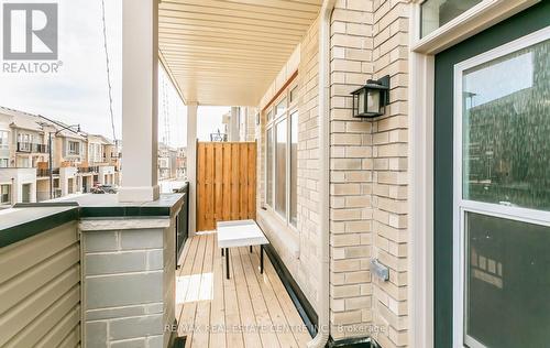 14 Arrowview Dr, Brampton, ON - Outdoor With Balcony With Exterior