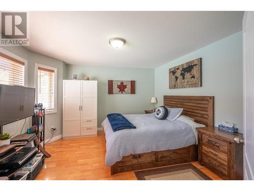 113 Stocks Crescent, Penticton, BC - Indoor Photo Showing Bedroom