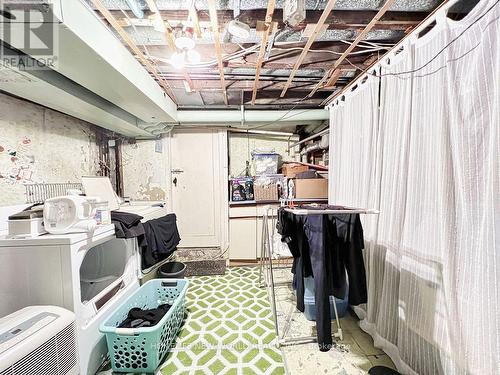 259 Berry Rd, Toronto, ON - Indoor Photo Showing Laundry Room