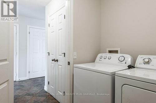 334 Dufferin Street, Stratford, ON - Indoor Photo Showing Laundry Room