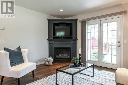 334 Dufferin Street, Stratford, ON - Indoor Photo Showing Living Room With Fireplace