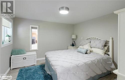 587285 Sideroad 9 Line, Blue Mountains, ON - Indoor Photo Showing Bedroom