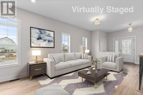 473 Joseph Gale Street, Cobourg, ON - Indoor Photo Showing Living Room